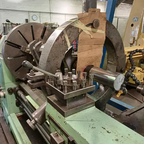 مشاهده وخرید انواع دستگاه تراش cnc